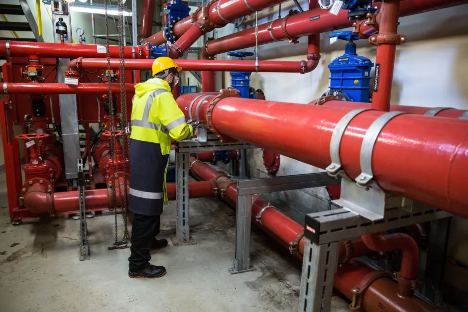 Pressure testing a gas installation in a Bondi flat
